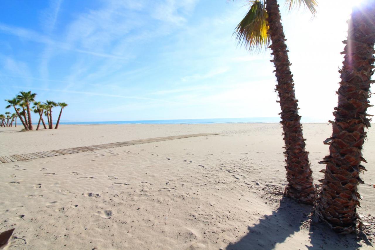 Global Properties, Increible Apartamento En La Playa, 카넷드버렝구어 외부 사진